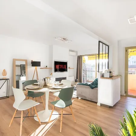 Proche Centre-ville - Plages - Casino - Bg مينتون